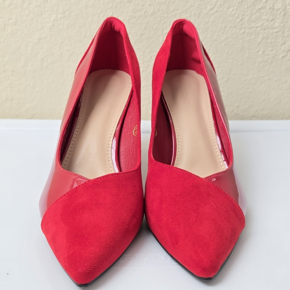Chic Red Women's Heels (NWOT)